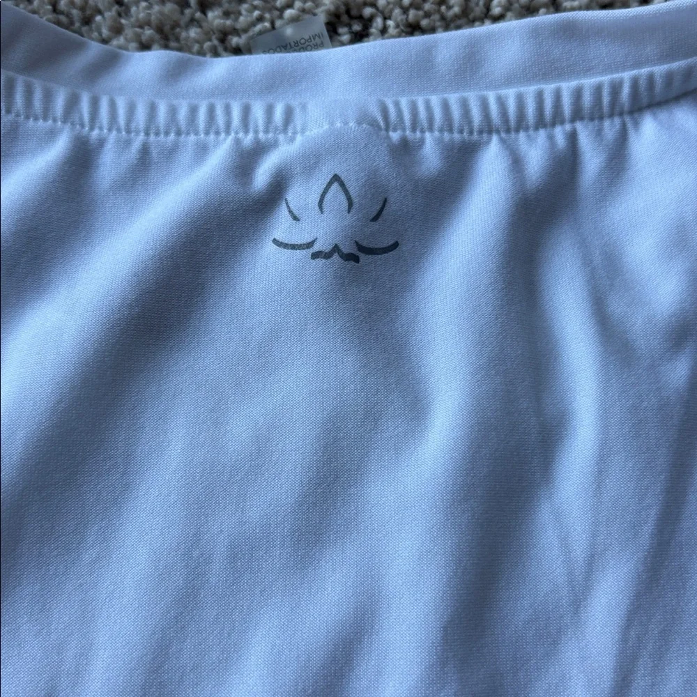 Beyond Yoga Featherweight On The Down Low Tee - Picture 4 of 8